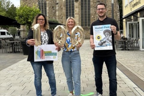 100 Jahre Jugendamt Herford: Jubiläumsfeier beim Hoeker-Fest auf dem Neuen Markt