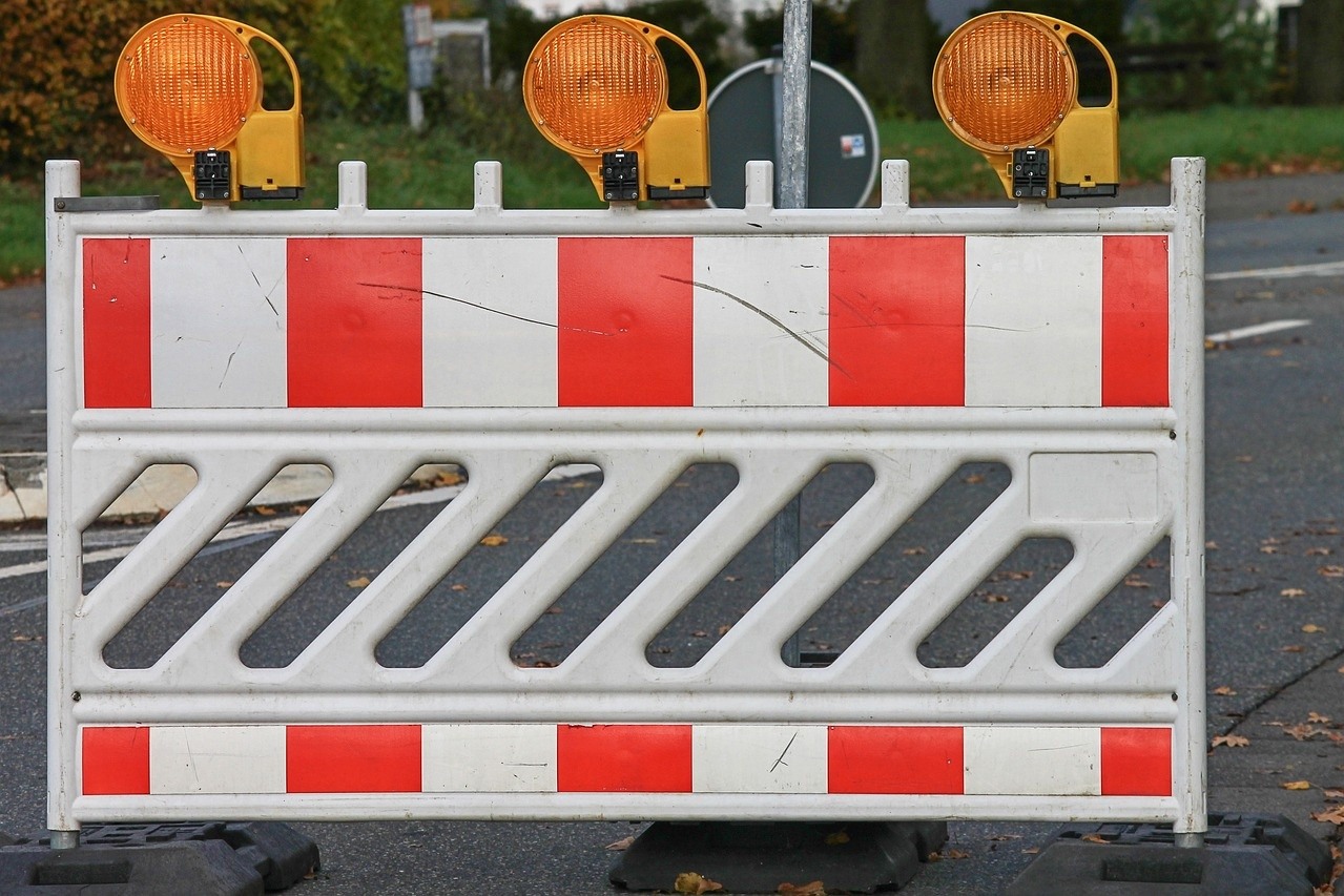 Straßensperrung Bauarbeiten Vltoho